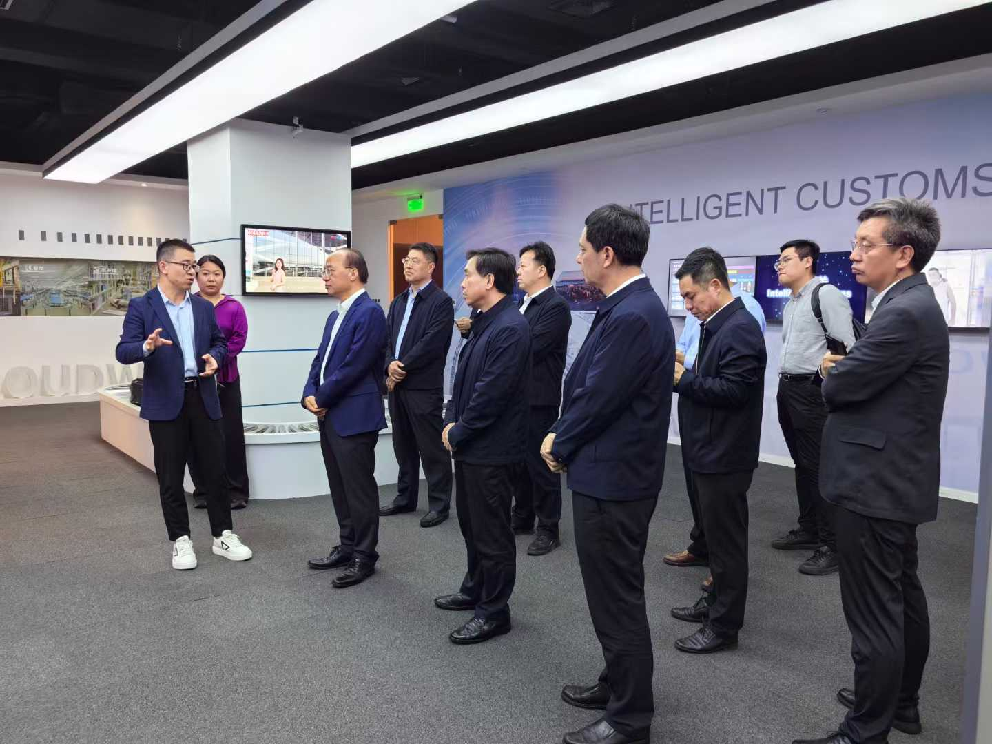 蓝月亮综合正版资料